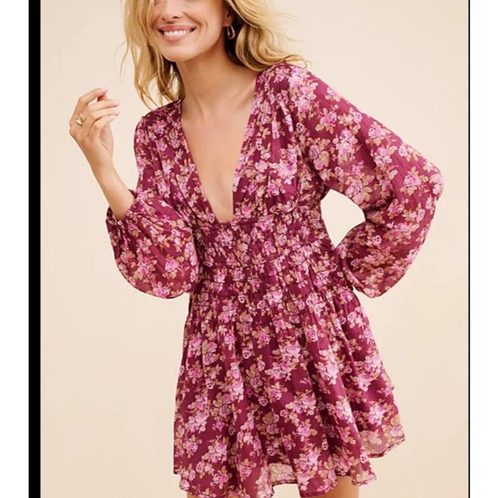 Free People purple floral mini dress deep V long sleeves small flirty feminine